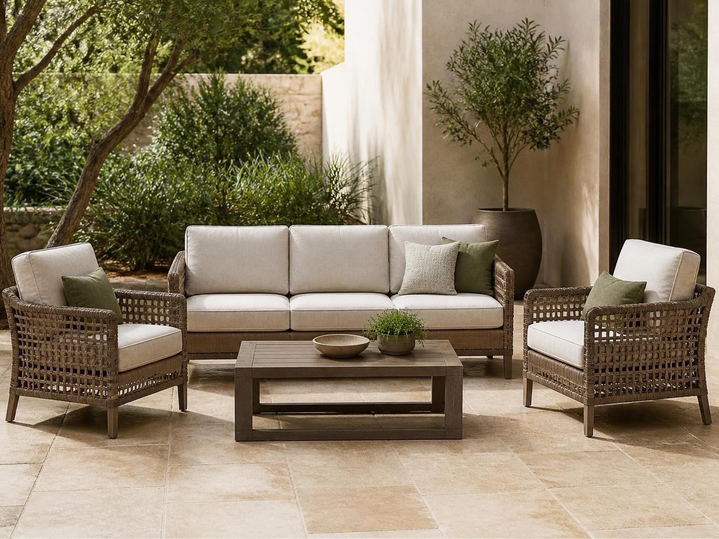 Outdoor lounge sets