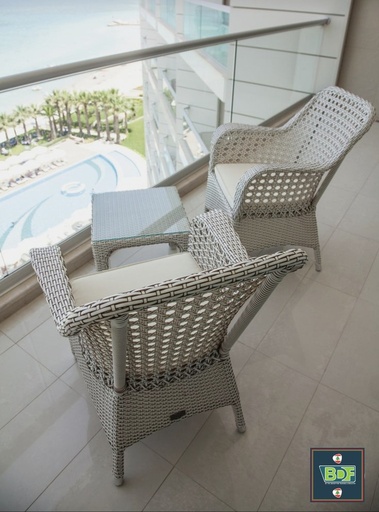 Code 4079 (TABLE, RATTAN 001)