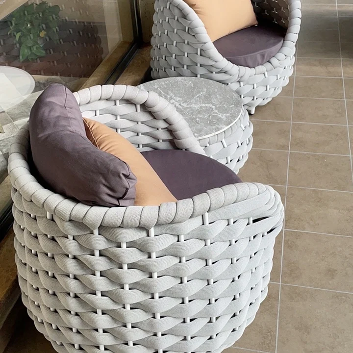 Code 8004 (2 SEATER, RATTAN 001)