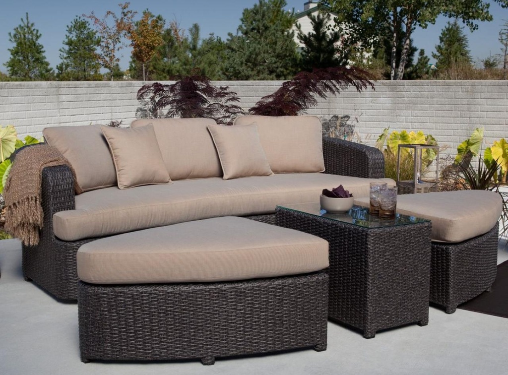 Code 4228 (RATTAN 001)