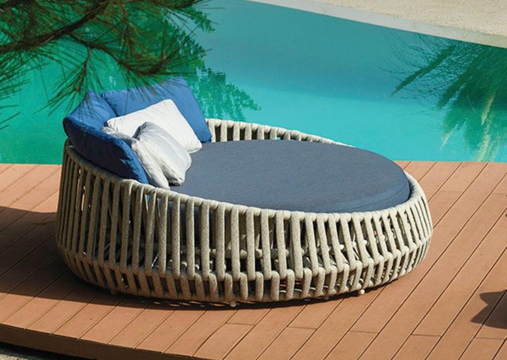 Code 8030 (RATTAN 001)